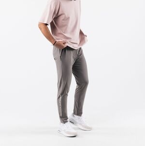 Alphalete Swift Training Pant In Concrete Gray